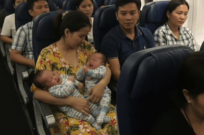 Ina na Nag-iisang Magulang, Pinagalitan Dahil Hayaan ang Kanyang Kambal na Umiiyak sa Eroplano — Hanggang sa Nagbigay ng Kahilingan ang Lalaki sa Kanyang Katabi na Nagpaiyak sa Kanya, Lumalabas na Siya ay…